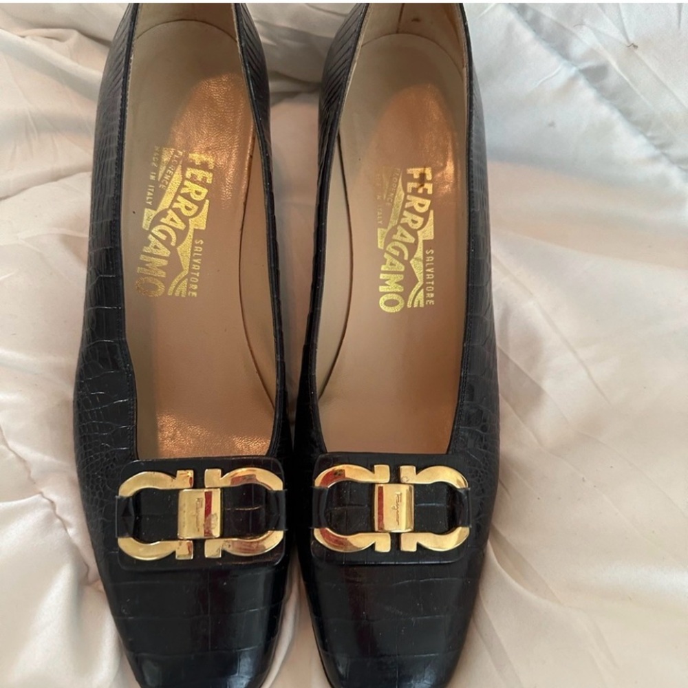 Salvatore Ferragamo Black Croc-Embossed Heels with Gold Gancini